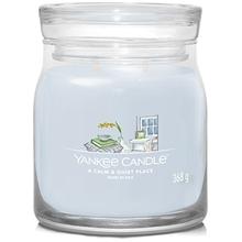 Yankee Candle - A Calm & Quiet Place Signature Candle ( klidné a tiché místo ) - Vonná svíčka 368.0g