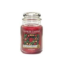 Yankee Candle - Red Apple Wreath Candle - A scented candle 104.0g